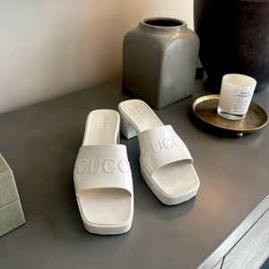 Gucci Women’s Rubber Slide Sandal